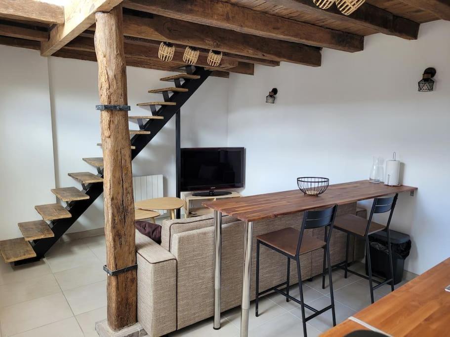 Gite La Toue Saint-Dye-sur-Loire Экстерьер фото